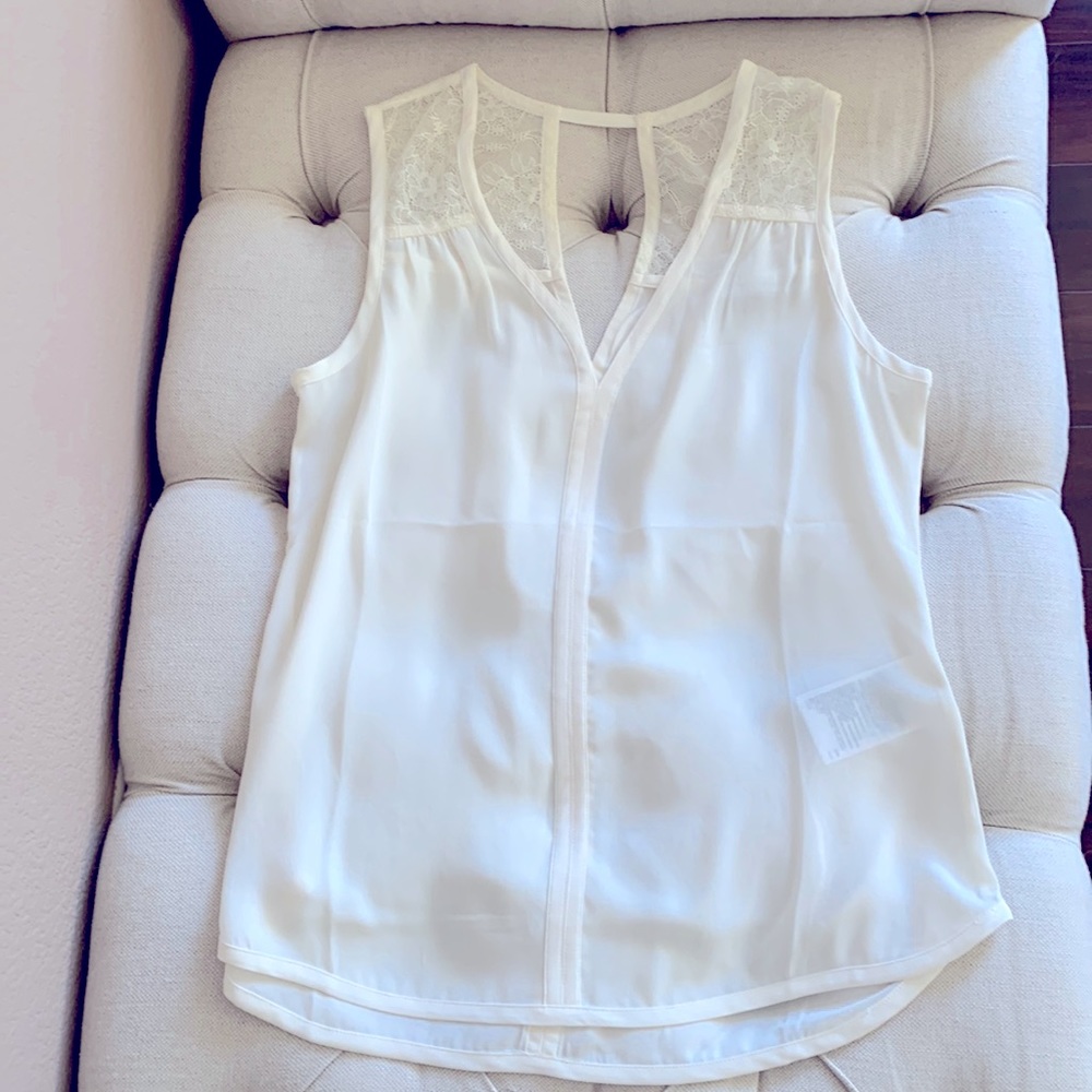 Lace sleeveless top by Banana Republic